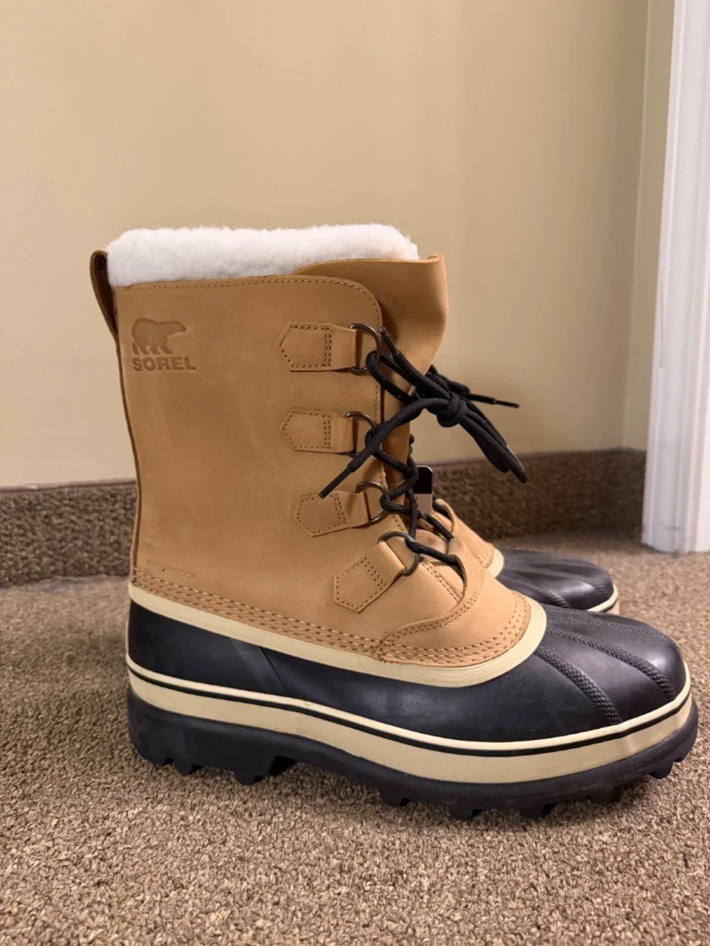 Sorel Caribou Waterproof Winter Snow Boots Men’s Size 11 NWT No Box